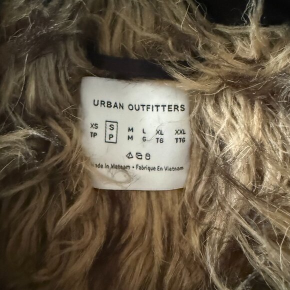 Urban Outfitters men's faux fur lined bomber jacket size small - Picture 3 of 4